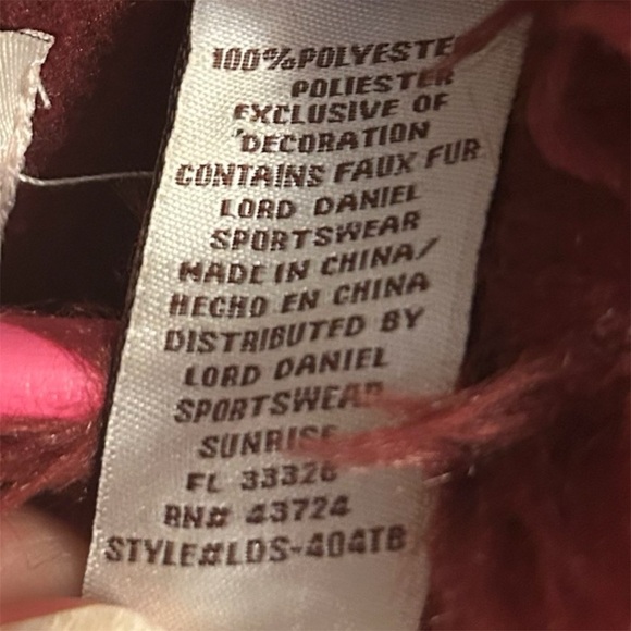 Le Moda Burgundy Fleece Poncho Shawl Cape with Faux Fur Collar - Picture 5 of 7